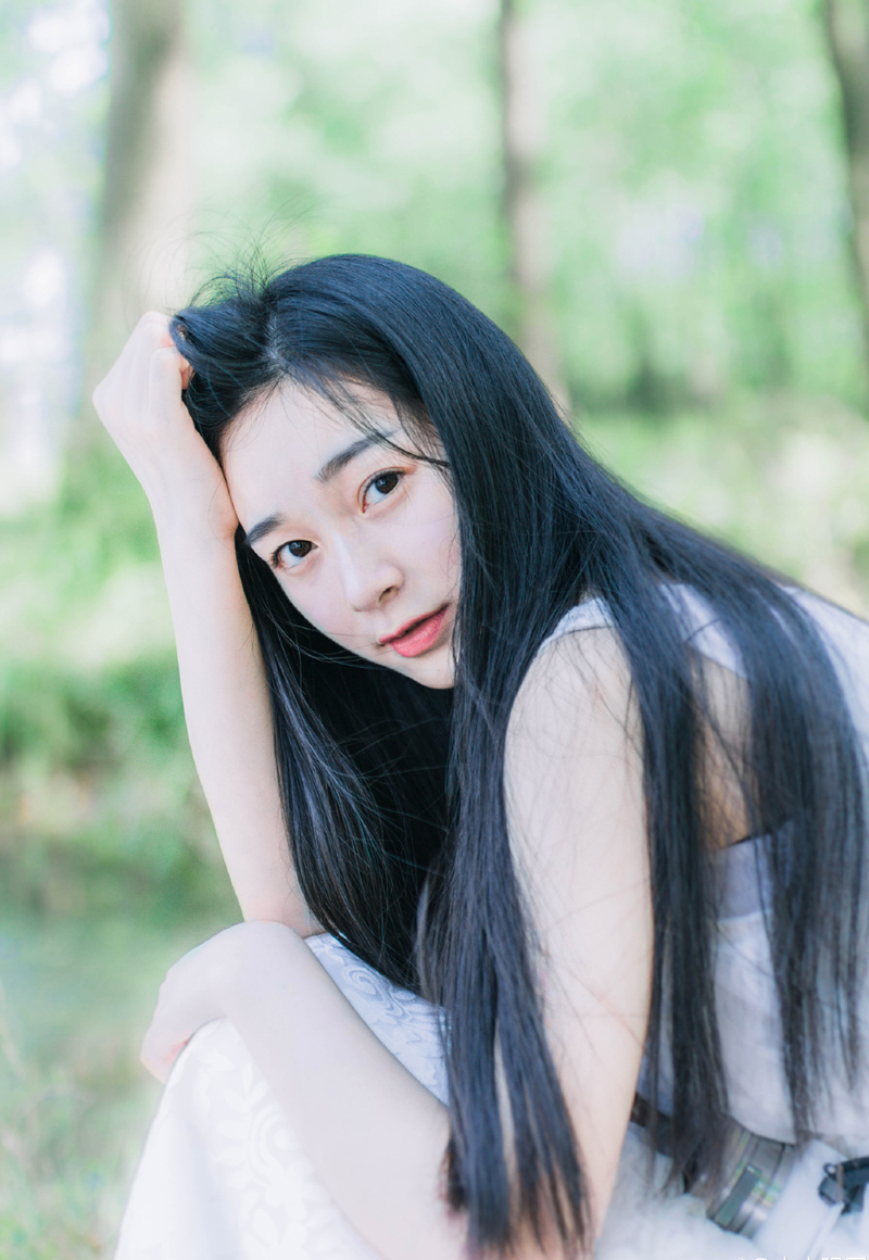 会不会是陷阱，庞德根本没有在意，就算是陷阱又如何？他有的是肉盾去探营。